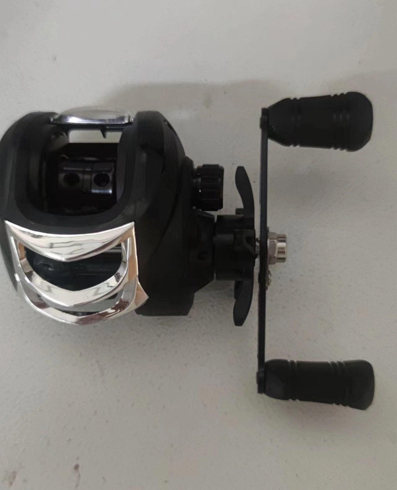 Fishing reel - Image 20